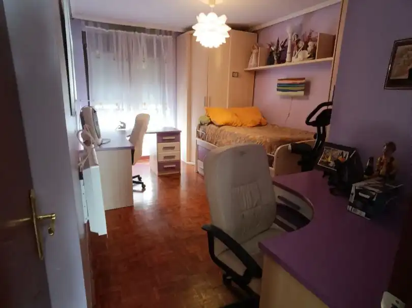 Piso de alquiler en Makaldi Etxetaldea, 1, Otxarkoaga Habitación de Piso de alquiler en Bilbao con Calefacción, Balcón y Videoportero