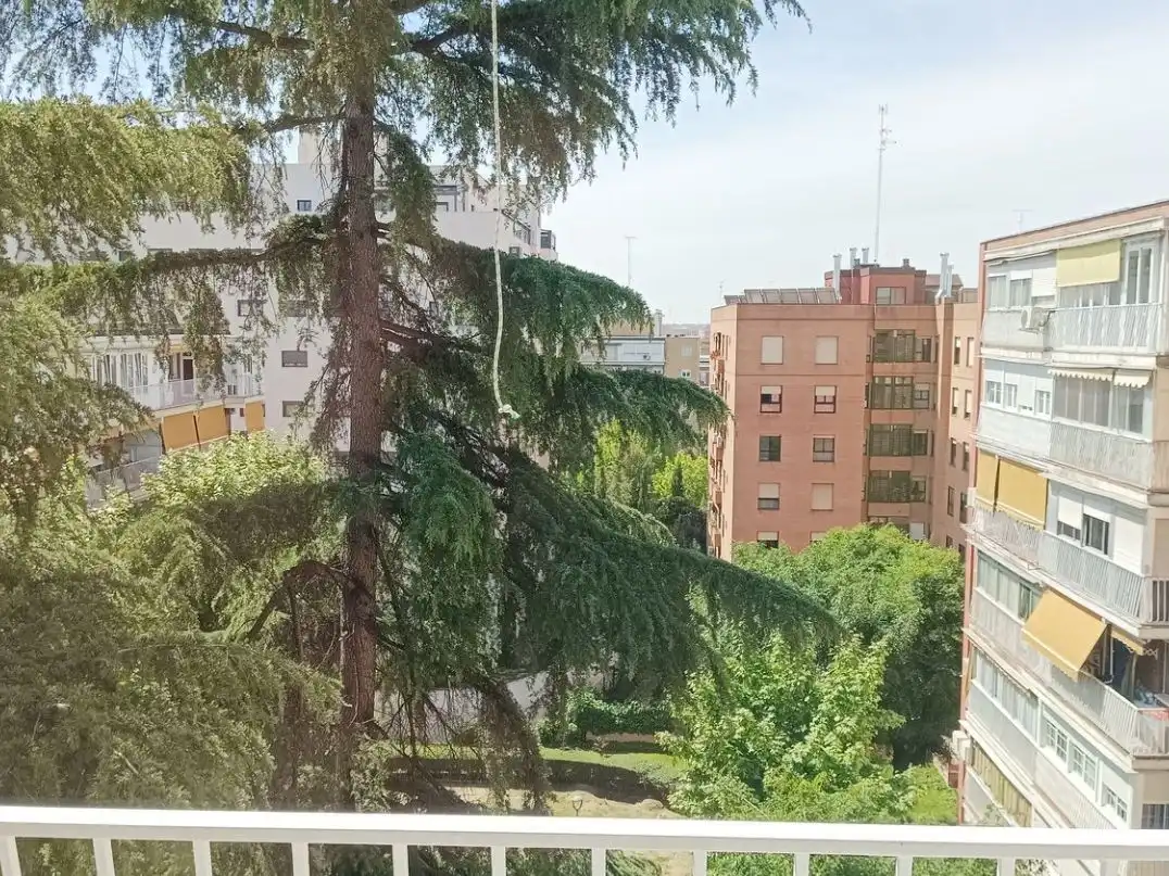 Habitació a Calle Miguel Ángel, 3, Norte - Universidad Vista exterior de Pis per a compartir en Móstoles amb Aire condicionat, Calefacció i Parquet