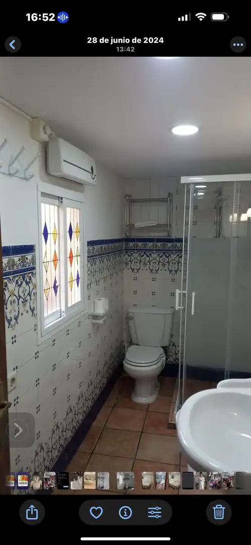 Bany de Finca rústica en venda en Toledo amb Aire condicionat, Calefacció i Jardí privat