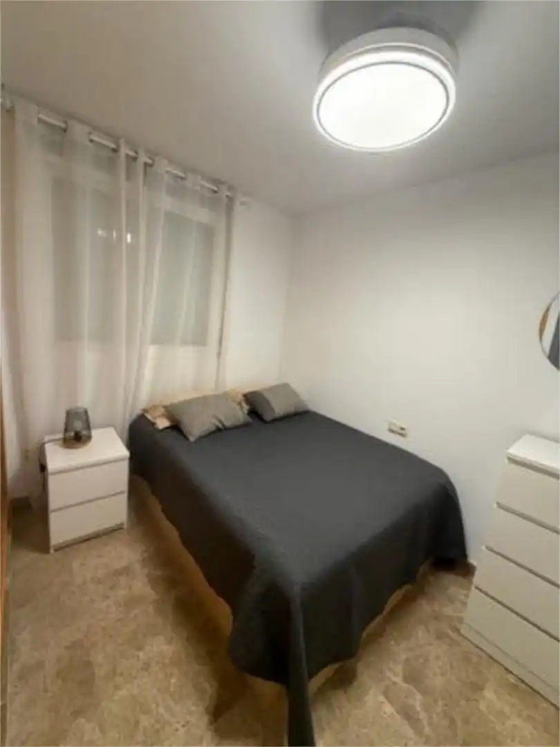 Schlafzimmer von Wohnungen zur Miete in Manises mit Terrasse