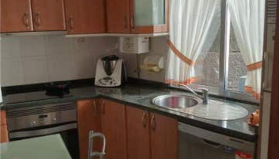 Flat for rent in Casco Viejo, Ourense Capital - image 1 Photo 1 of Flat for rent in Casco Viejo, Ourense Capital