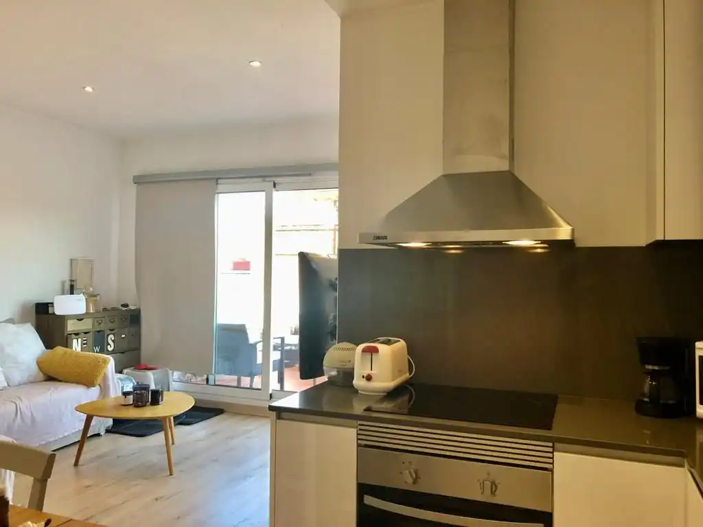 Kitchen of Flat for rent in Barcelona  with Air Conditioner, Heating and Parquet flooring