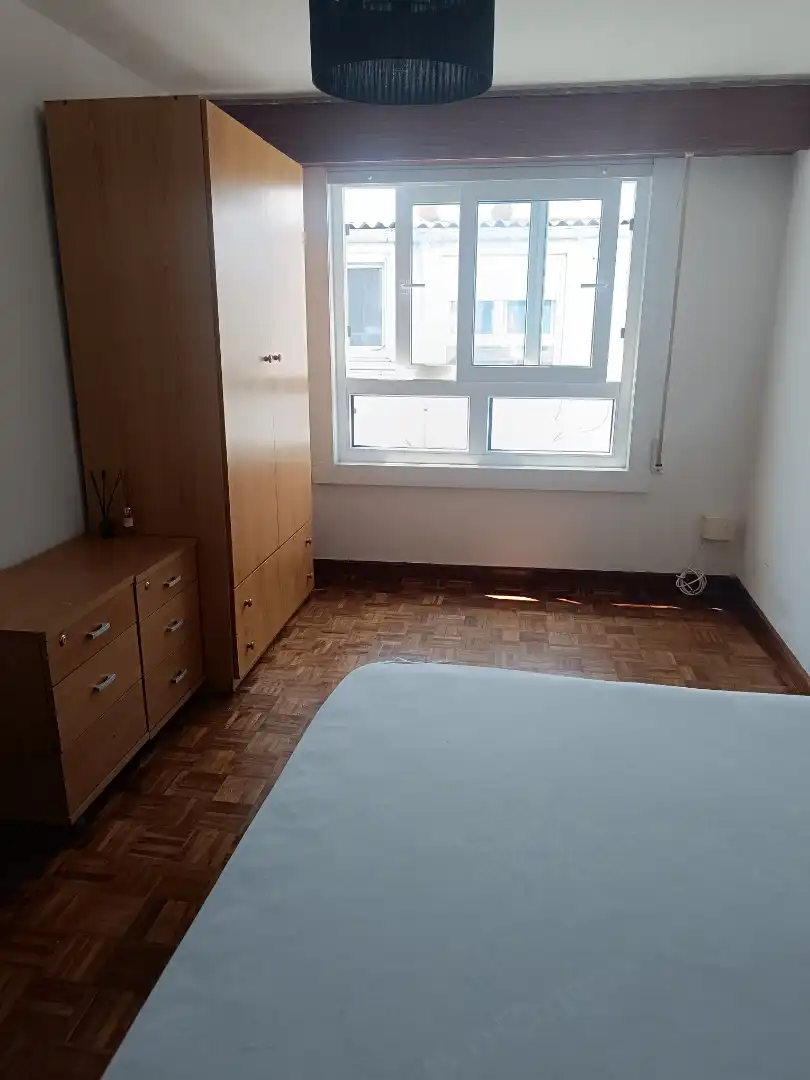 Flat for rent in Rúa Falperra, 7, Falperra - Santa Lucía Bedroom of Flat for rent in A Coruña Capital with Furnished, Washing machine and Microwave
