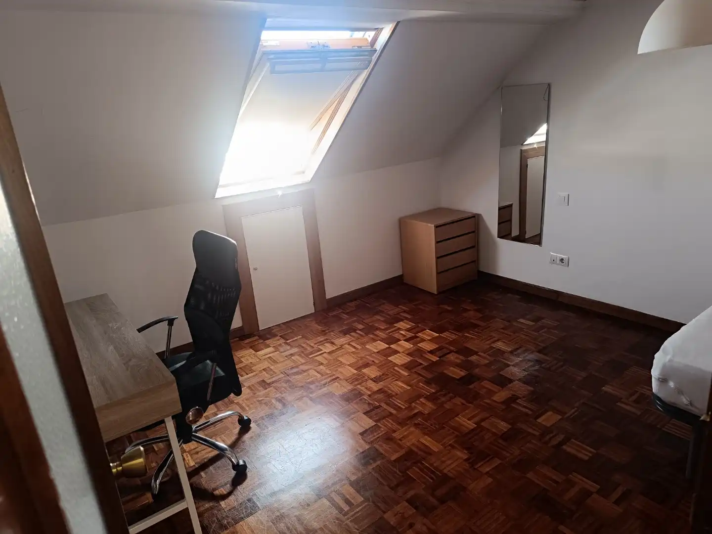 Flat for rent in Rúa Falperra, 7, Falperra - Santa Lucía Flat for rent in A Coruña Capital with Furnished, Washing machine and Microwave