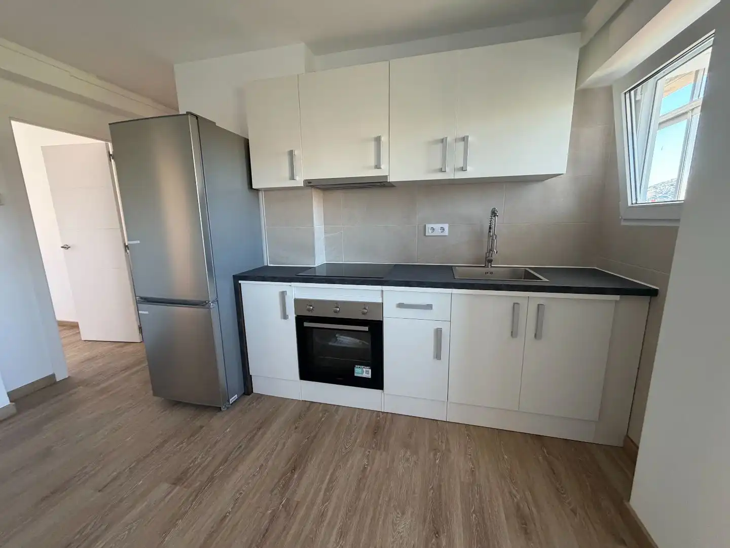 Flat for rent in Calle Bienvenido Calvo, 4, Calaverón - Pajaritos Kitchen of Flat for rent in Soria Capital with Heating, Terrace and Balcony