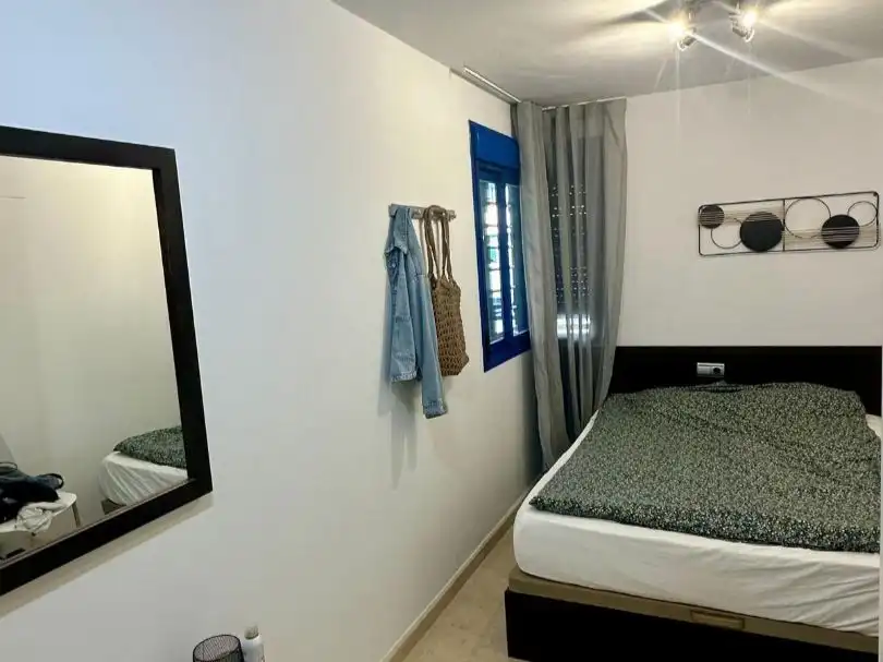 Pis en venda a Calle Torrealmádena, 3, Benalmádena Dormitori de Pis en venda en Benalmádena amb Aire condicionat, Terrassa i Piscina