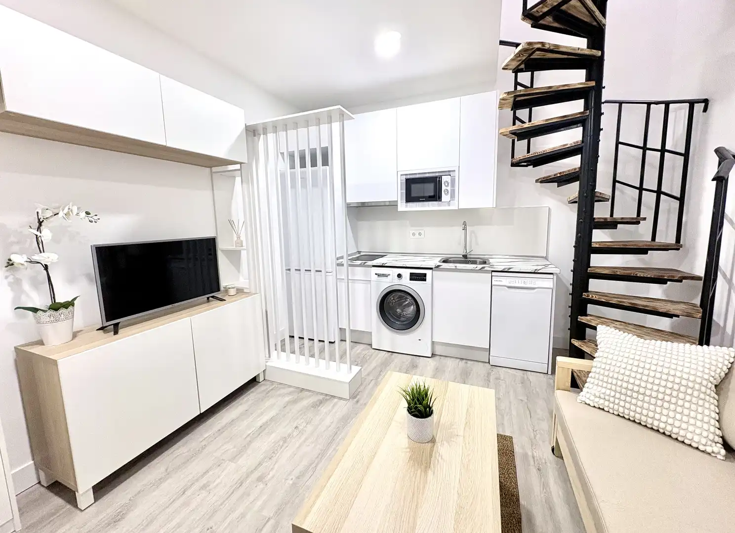 Estudio en venta en Avenida del Puente Cultural, 3, Dehesa Vieja - Puente Cultural Cocina de Estudio en venta en San Sebastián de los Reyes con Aire acondicionado