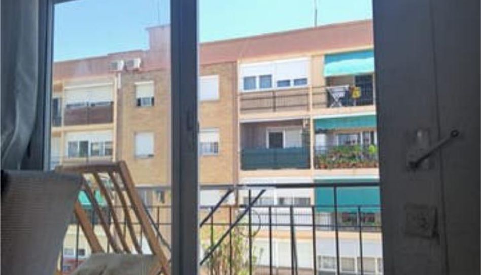 Flat for sale in El Castell, Burjassot - image 1 Photo 1 of Flat for sale in El Castell, Burjassot