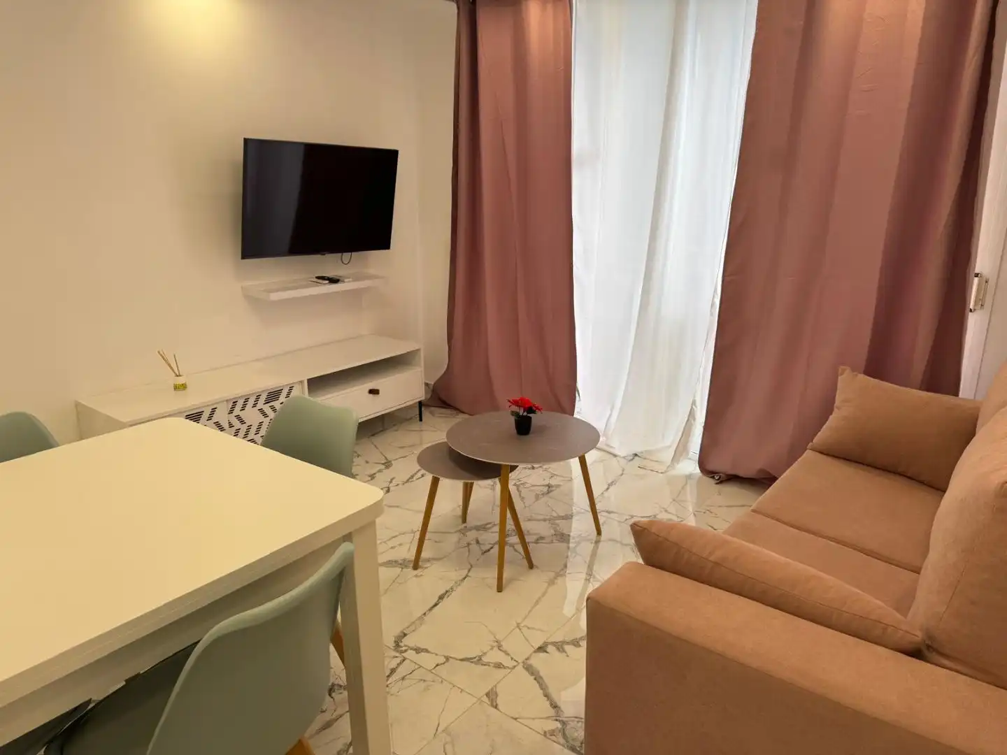 Sala de estar de Piso en venta en San Miguel de Abona con Balcón