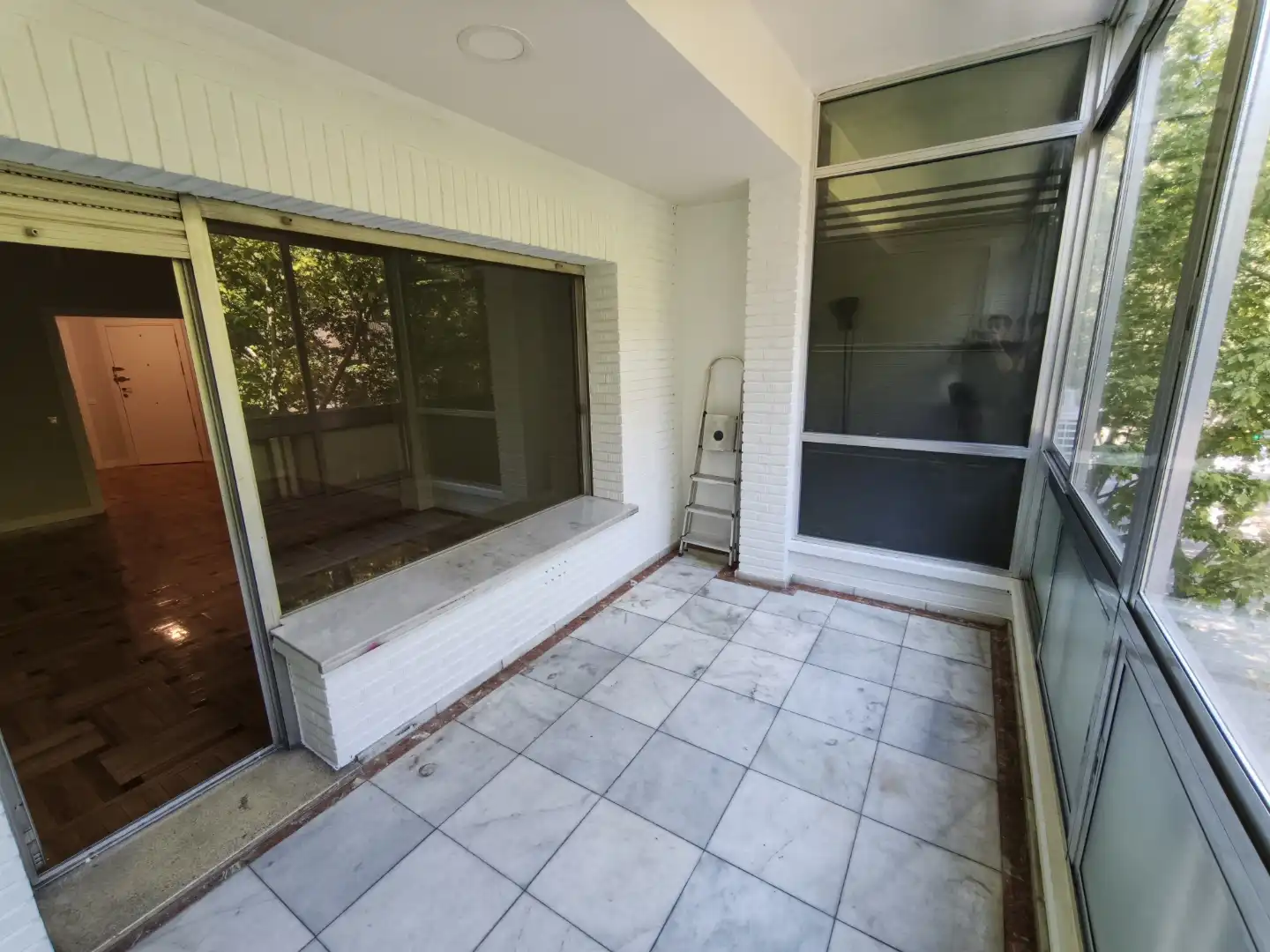 Balcony of Flat for rent in  Madrid Capital  with Air Conditioner and Terrace