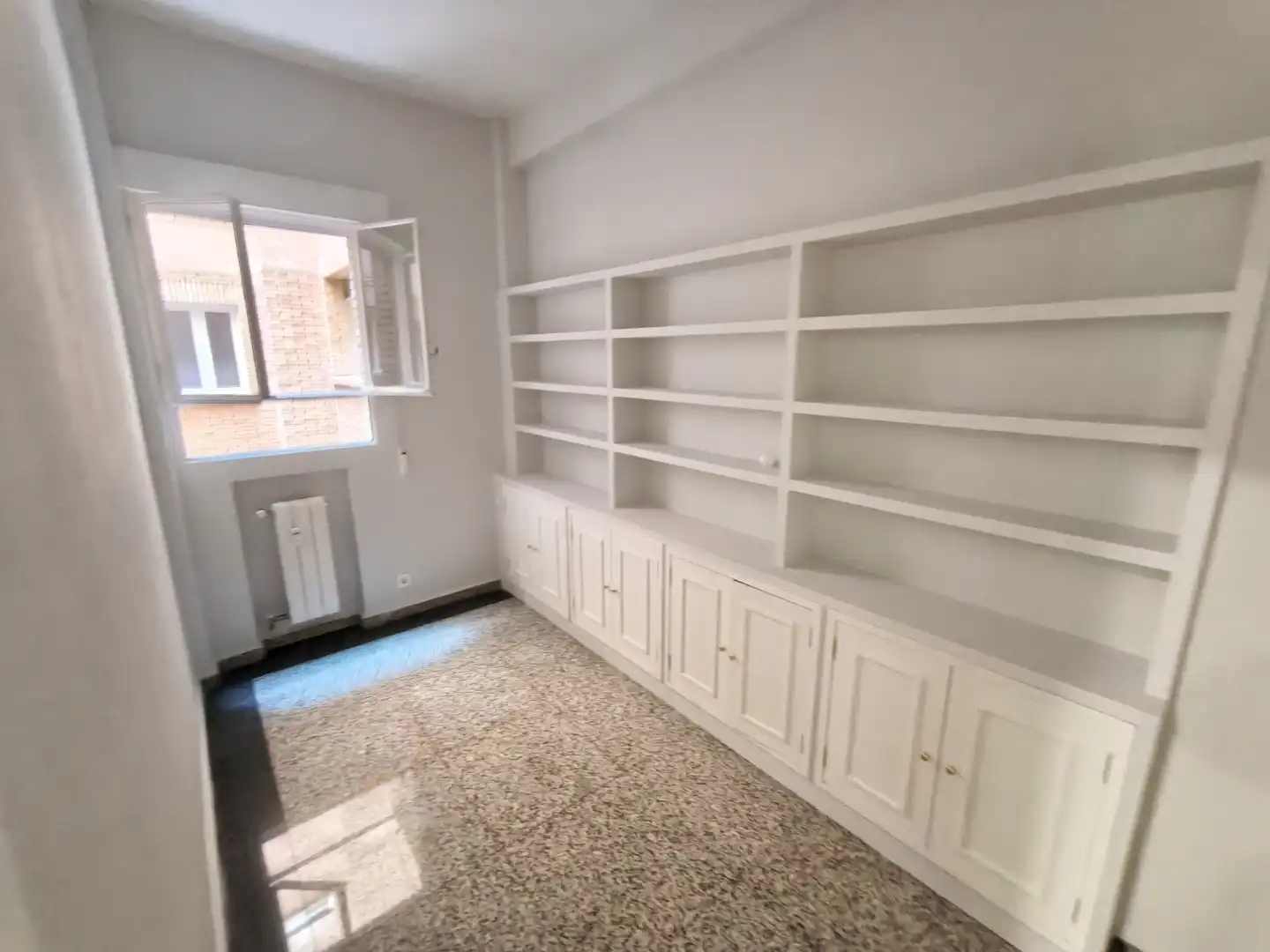Bedroom of Flat for rent in  Madrid Capital  with Air Conditioner and Terrace