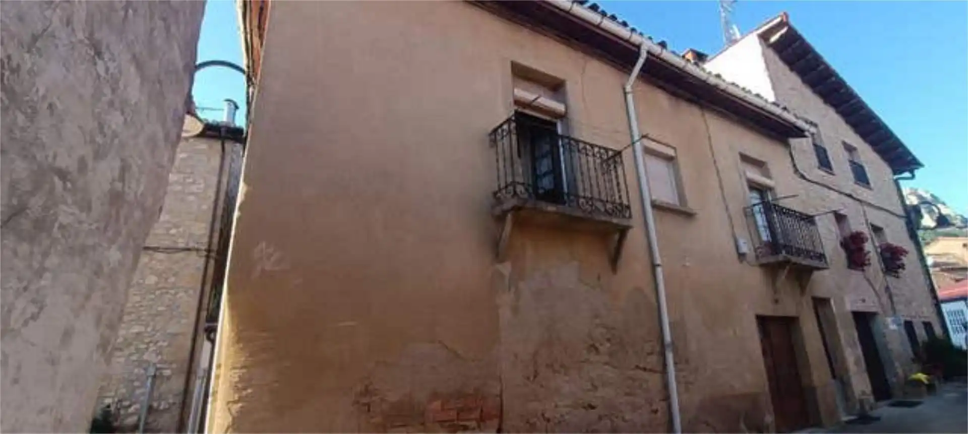Houses for sale in Lapoblación Exterior view of Houses for sale in Lapoblación