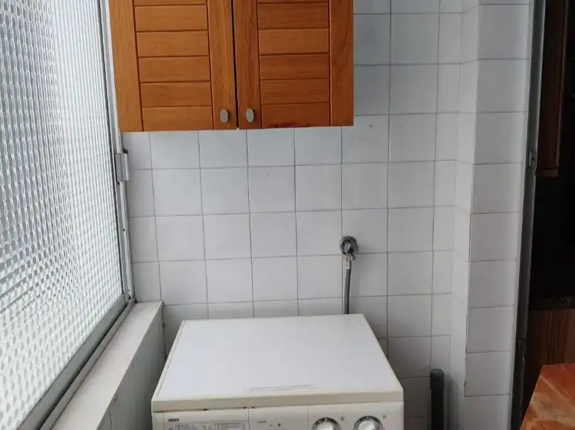 Habitació a Avenida de Andalucía, 43, Hospital Cuina de Pis per a compartir en Jaén amb Aire condicionat, Calefacció i Terrassa