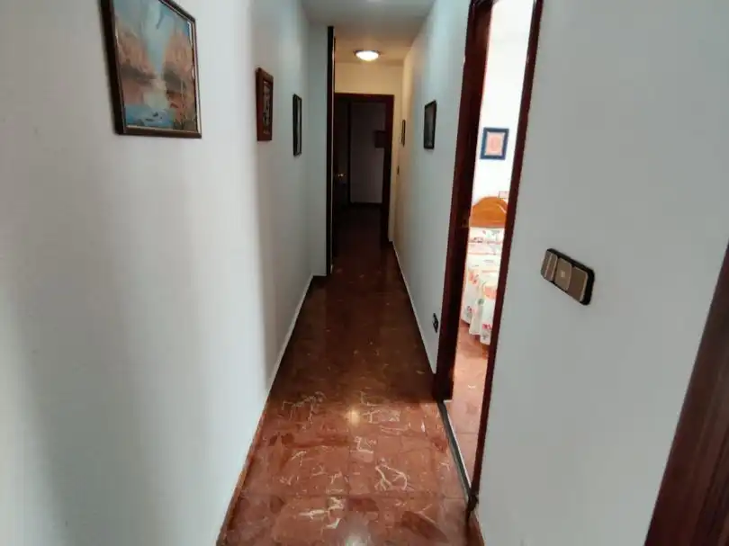 Habitació a Avenida de Andalucía, 43, Hospital Pis per a compartir en Jaén amb Aire condicionat, Calefacció i Terrassa