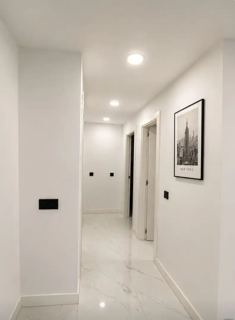 Wohnung zum Verkauf in Urbanizacion UR1, 66, Centro Wohnung zum Verkauf in Alhaurín El Grande mit Klimaanlage, Privatgarten und Schwimmbad