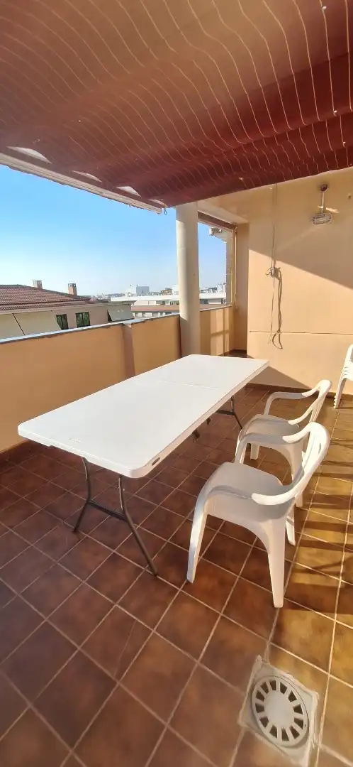 Piso de alquiler en Paseo Condes de Barcelona, 12, Maria Auxiliadora - Barriada de Llera Terraza de Piso de alquiler en Badajoz con Aire acondicionado, Calefacción y Terraza