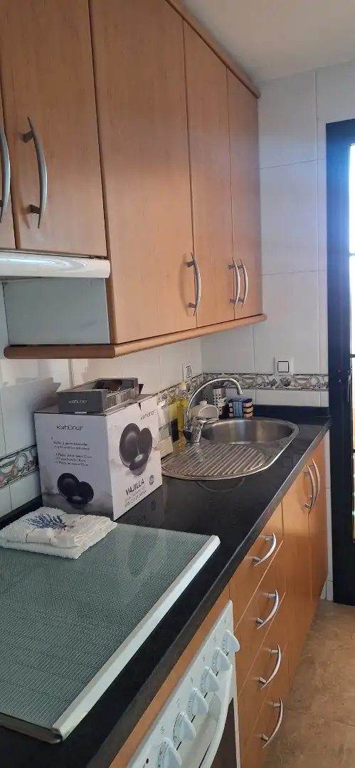 Piso de alquiler en Paseo Condes de Barcelona, 12, Maria Auxiliadora - Barriada de Llera Cocina de Piso de alquiler en Badajoz con Aire acondicionado, Calefacción y Terraza