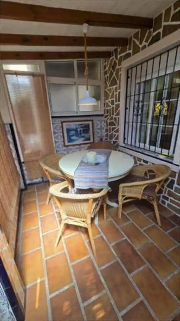 Houses for sale in Punta Prima Dining room of Houses for sale in Torrevieja with Terrace and Swimming Pool