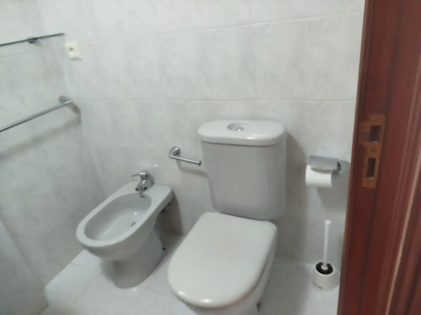 Flat for rent in Rúa Alcalde Jaime Hervada, 17, Agra del Orzán - Ventorrillo Bathroom of Flat for rent in A Coruña Capital with Parquet flooring, Furnished and Video intercom