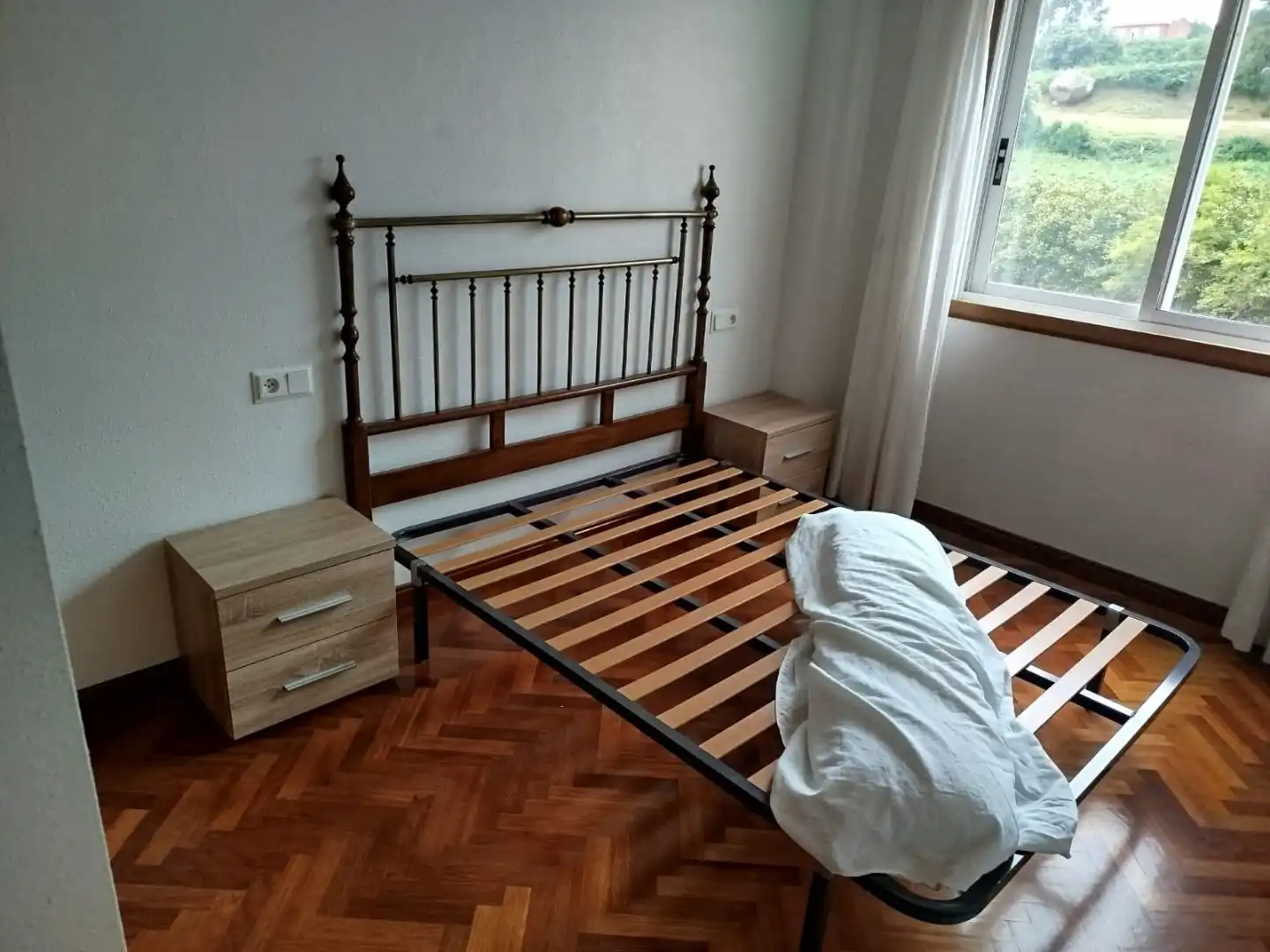 Flat for rent in Rúa Alcalde Jaime Hervada, 17, Agra del Orzán - Ventorrillo Bedroom of Flat for rent in A Coruña Capital with Parquet flooring, Furnished and Video intercom