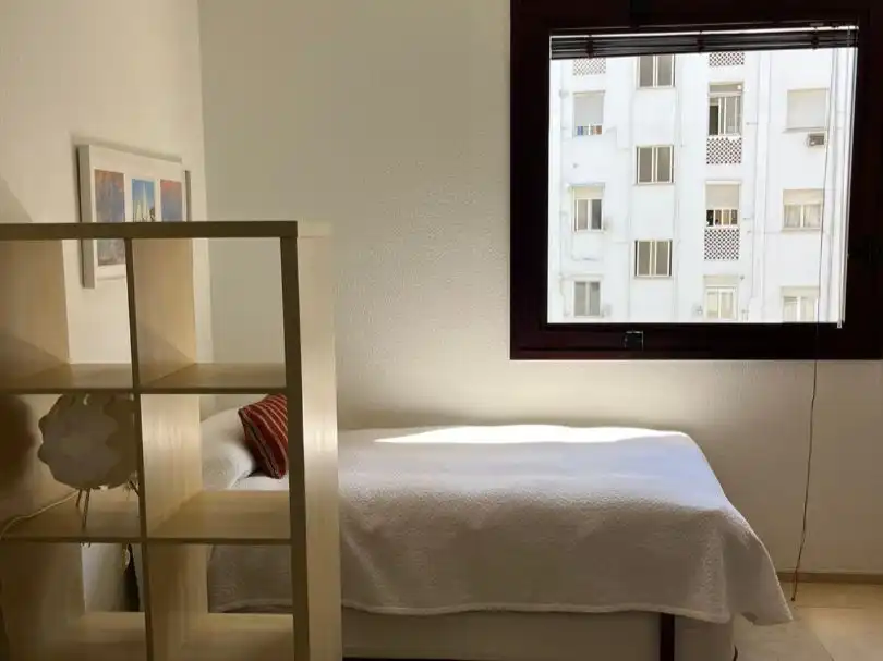 Flat for rent in Avenida de Kansas City, 7, La Calzada - La Florida