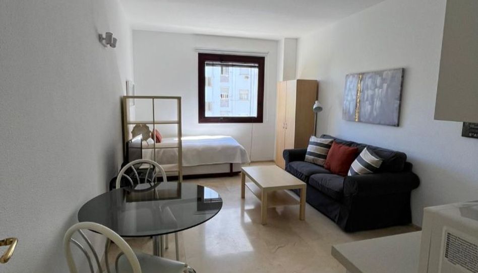 Flat for rent in Avenida de Kansas City, 7, La Calzada - La Florida, Sevilla Capital - image 1 Photo 1 of Flat for rent in Avenida de Kansas City, 7, La Calzada - La Florida, Sevilla Capital
