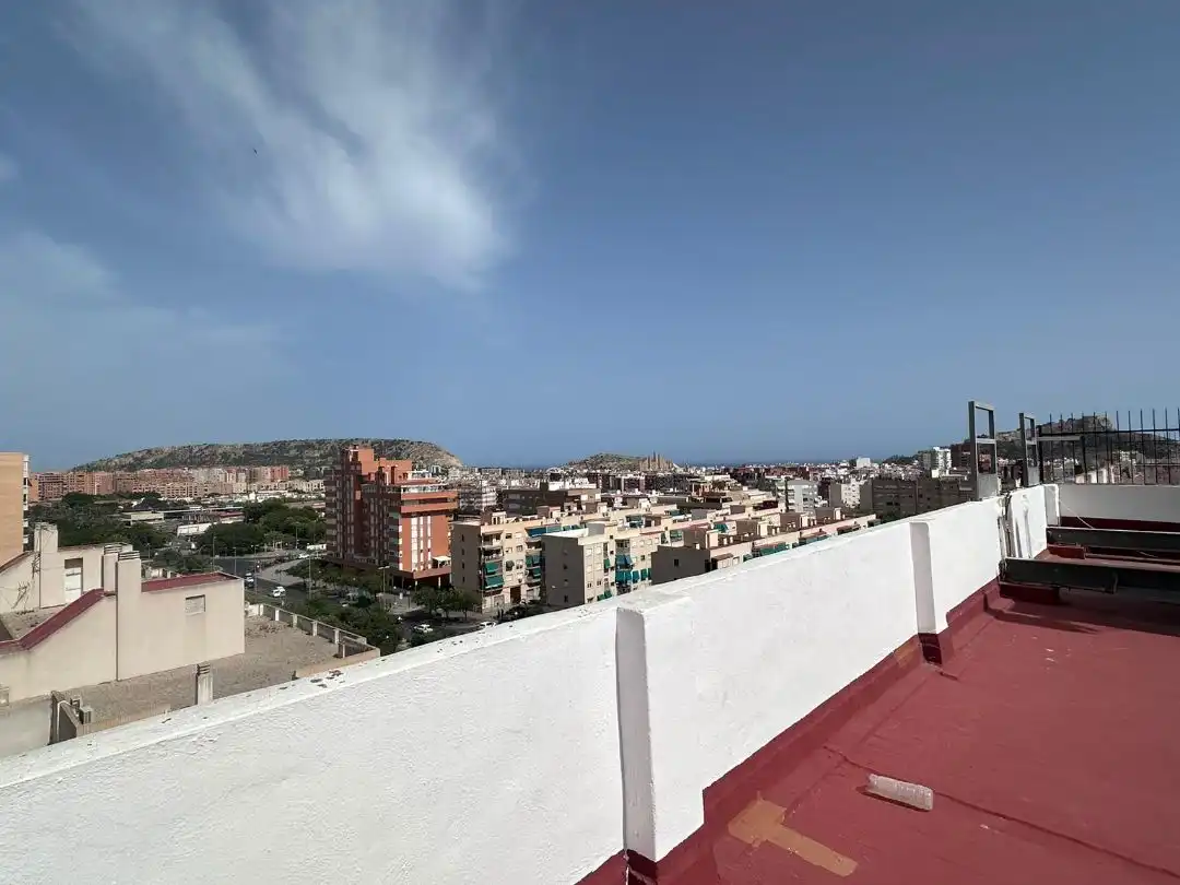 Piso en venta en Carrer Sidi-Ifni, 11, Nou Alacant Vista exterior de Piso en venta en Alicante / Alacant con Aire acondicionado, Terraza y Amueblado