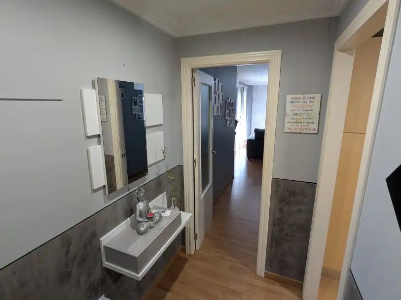 Flat for sale in Calle Asociaciones de Vecinos, 5, Estación - La Fontanilla - El Tinte Flat for sale in Utrera with Parquet flooring, Storage room and Community parking