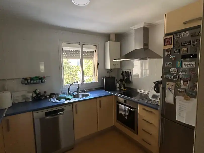 Flat for sale in Calle Asociaciones de Vecinos, 5, Estación - La Fontanilla - El Tinte Kitchen of Flat for sale in Utrera with Parquet flooring, Storage room and Community parking