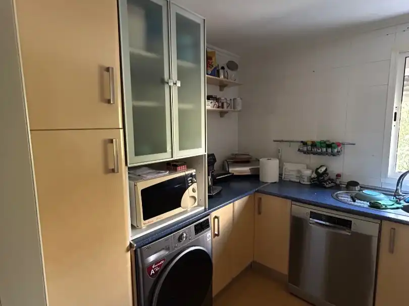 Flat for sale in Calle Asociaciones de Vecinos, 5, Estación - La Fontanilla - El Tinte Kitchen of Flat for sale in Utrera with Parquet flooring, Storage room and Community parking