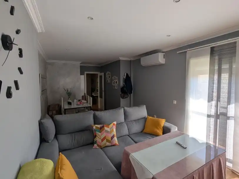 Flat for sale in Calle Asociaciones de Vecinos, 5, Estación - La Fontanilla - El Tinte Living room of Flat for sale in Utrera with Parquet flooring, Storage room and Community parking