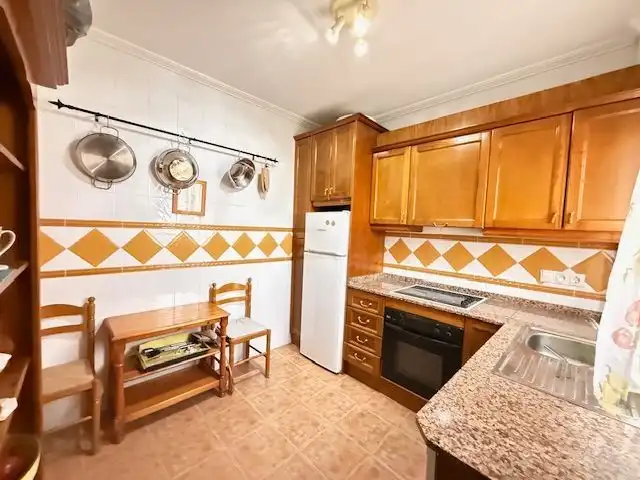 Casa adosada en venta en Calle Torre, 9, Zeniamar - Horizonte - La Campana Cocina de Casa adosada en venta en Orihuela con Aire acondicionado, Jardín privado y Terraza