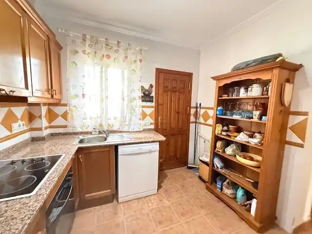 Casa adosada en venta en Calle Torre, 9, Zeniamar - Horizonte - La Campana Cocina de Casa adosada en venta en Orihuela con Aire acondicionado, Jardín privado y Terraza