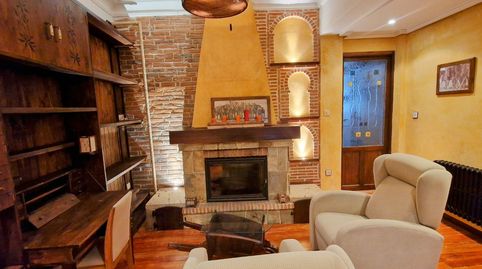 Photo 3 of Flat for rent in Calle Ramiro Valbuena, 6, Centro Ciudad, León Capital