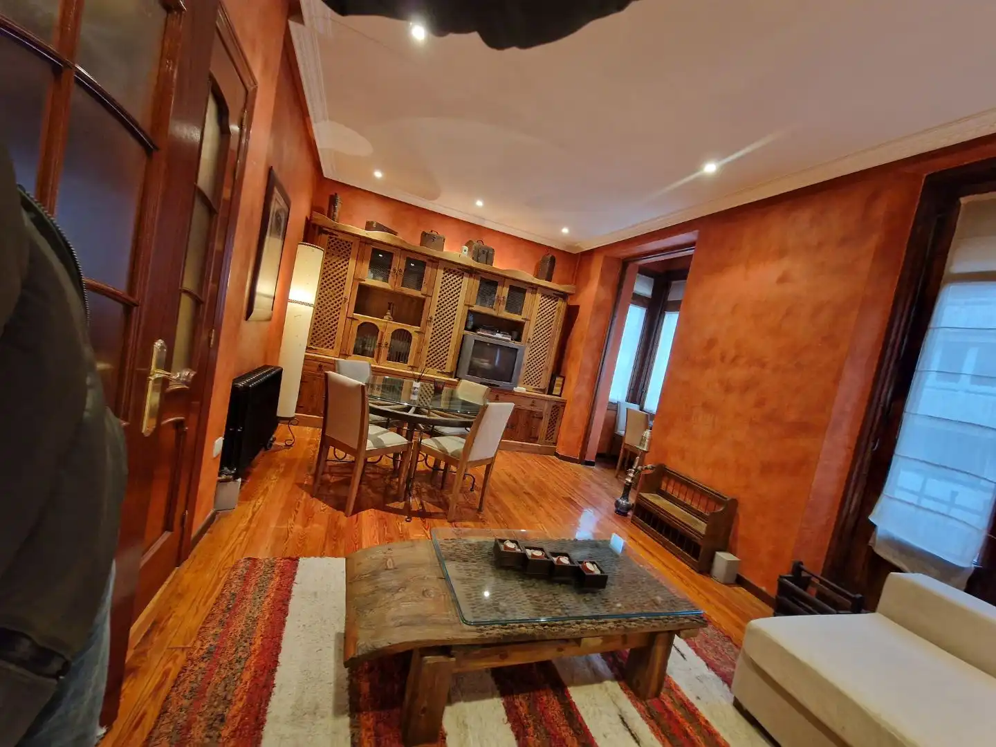 Flat for rent in Calle Ramiro Valbuena, 6, Centro Ciudad Living room of Flat for rent in León Capital with Air Conditioner, Heating and Parquet flooring