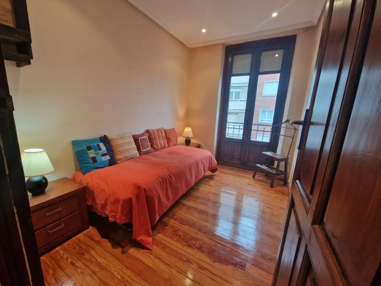Flat for rent in Calle Ramiro Valbuena, 6, Centro Ciudad Bedroom of Flat for rent in León Capital with Air Conditioner, Heating and Parquet flooring