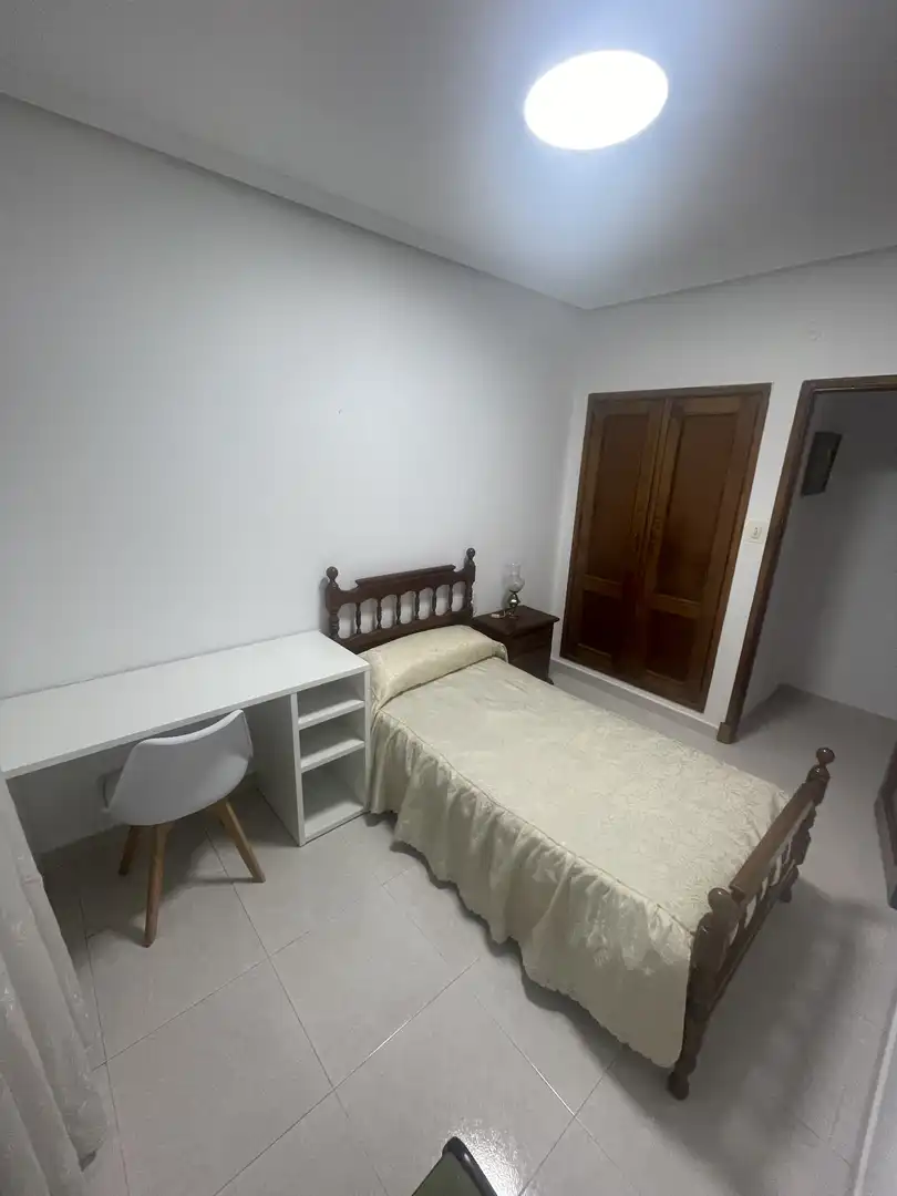 Room in Rúa da Teixeira, 15, Universidad Room in Rúa da Teixeira, 15, Universidad
