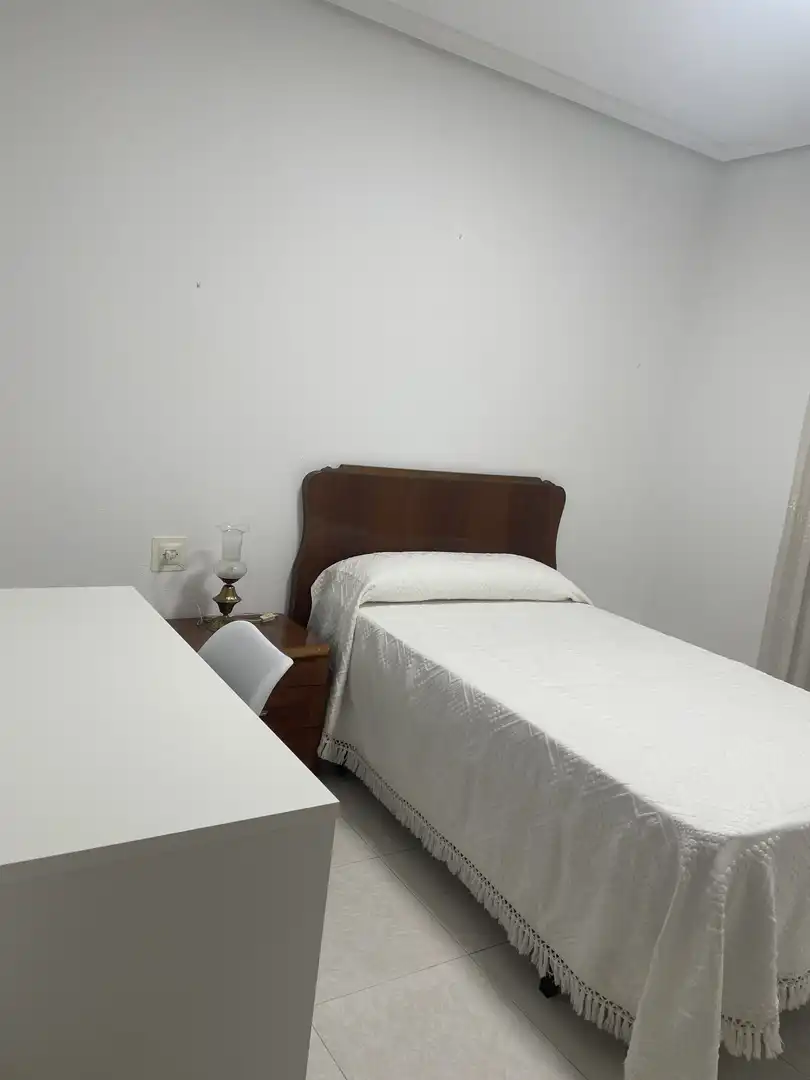 Room in Rúa da Teixeira, 15, Universidad Room in Rúa da Teixeira, 15, Universidad