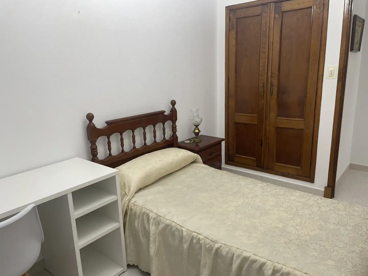 Room in Rúa da Teixeira, 15, Universidad Room in Rúa da Teixeira, 15, Universidad