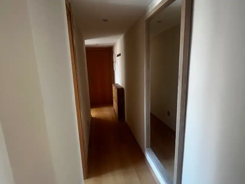 Flat for rent in  Zaragoza Capital  with Air Conditioner, Terrace and Balcony