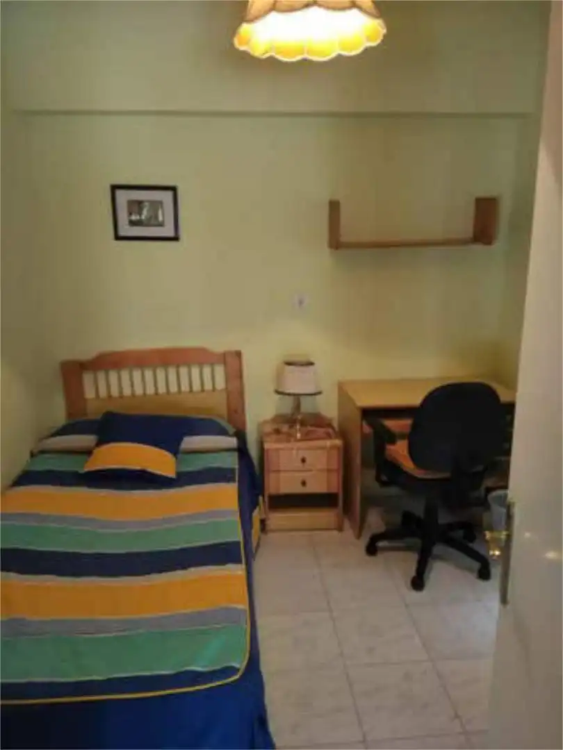 Flat for rent in O Burgo - Campus Universitario Flat for rent in O Burgo - Campus Universitario