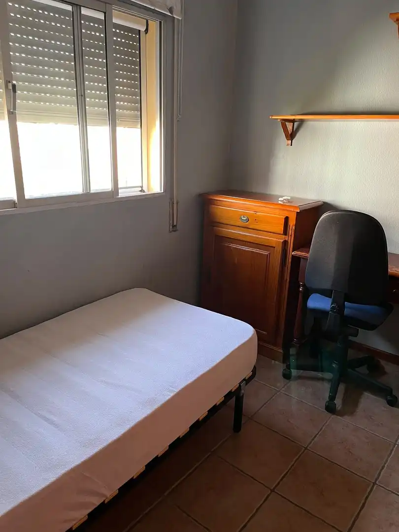 Zimmer in Avenida Sanlúcar, 6, El Juncal - Vallealto Zimmer in Avenida Sanlúcar, 6, El Juncal - Vallealto