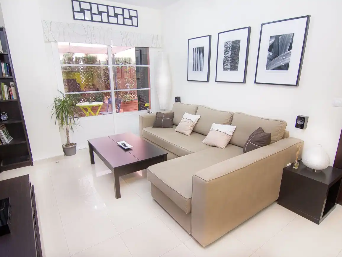 Flat for rent in Avenida del Parque, 13, El Valle Living room of Flat for rent in Lucena with Air Conditioner, Heating and Private garden