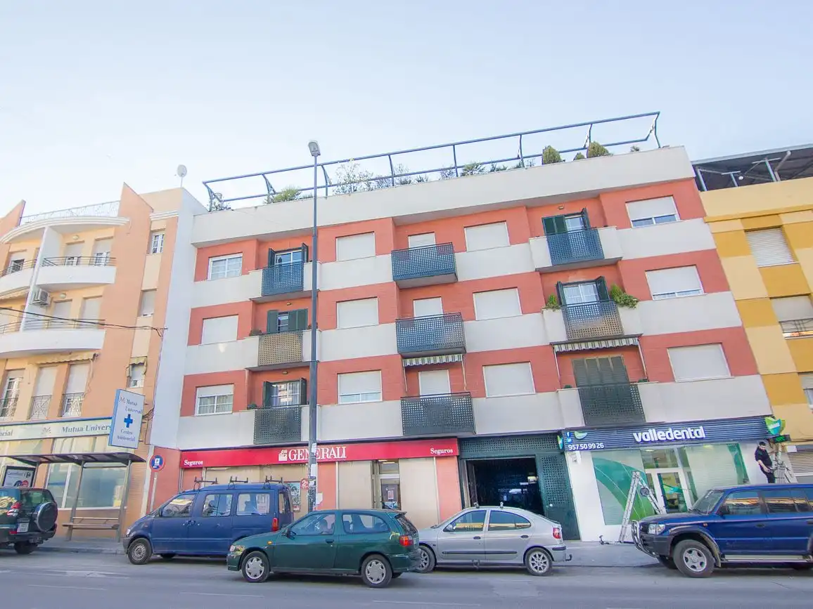 Flat for rent in Avenida del Parque, 13, El Valle Exterior view of Flat for rent in Lucena with Air Conditioner, Heating and Private garden