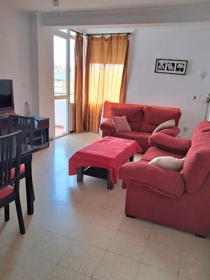 Flat for rent in San Vicente de Paul, 22, Triana Oeste