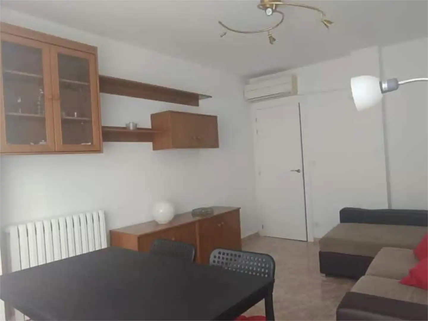 Living room of Flat for rent in Zaragoza  with Heating and Furnished