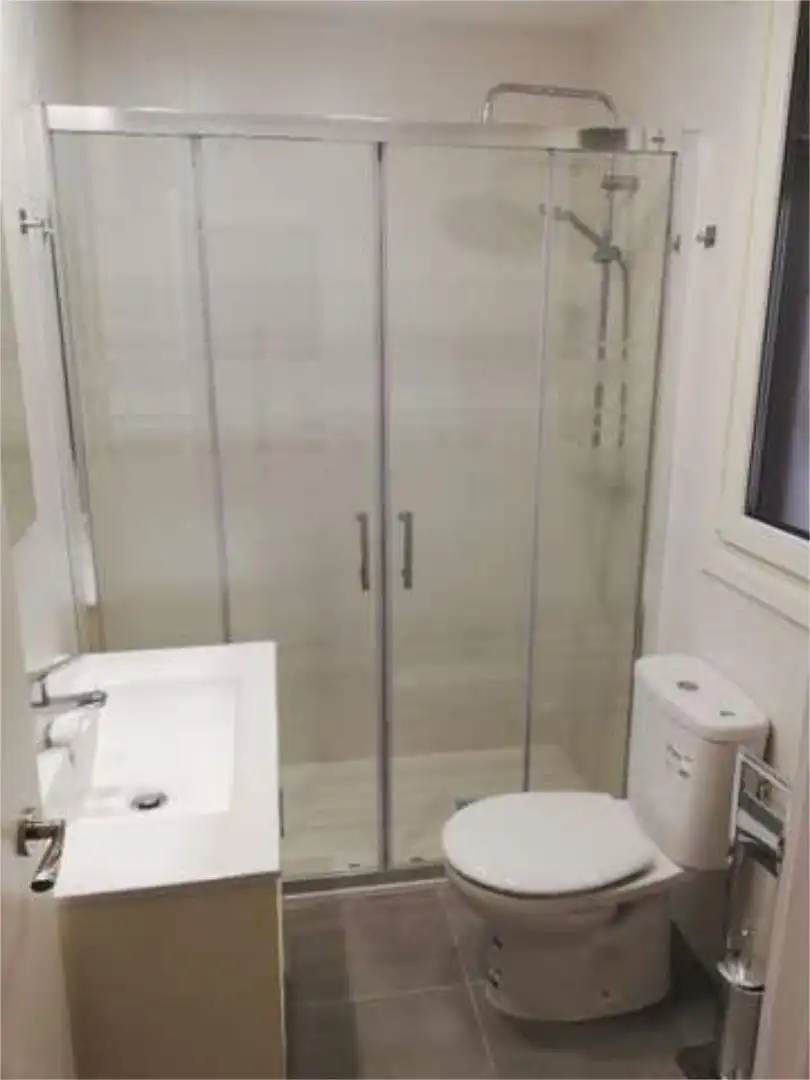 Bathroom of Flat for rent in Zaragoza  with Heating and Furnished