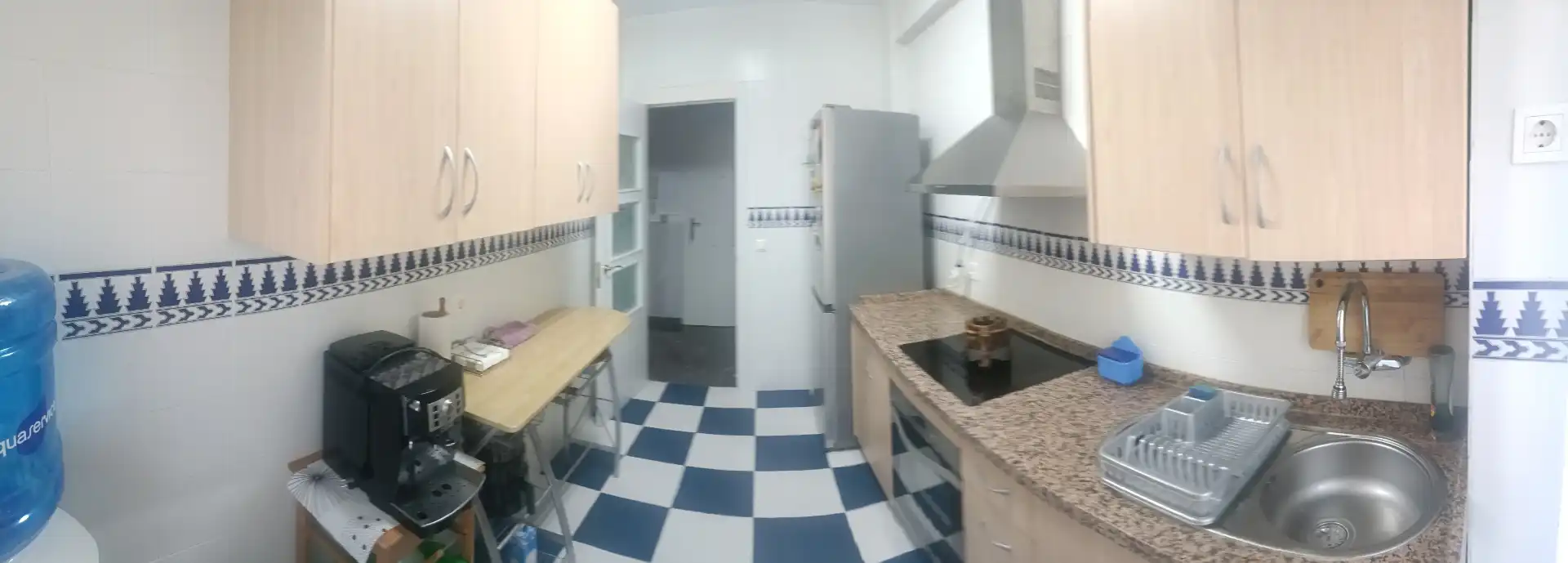 Flat for sale in Calle Juan Antonio Tercero, 10, Parque Victoria Eugenia Kitchen of Flat for sale in Málaga with Air Conditioner, Heating and Furnished