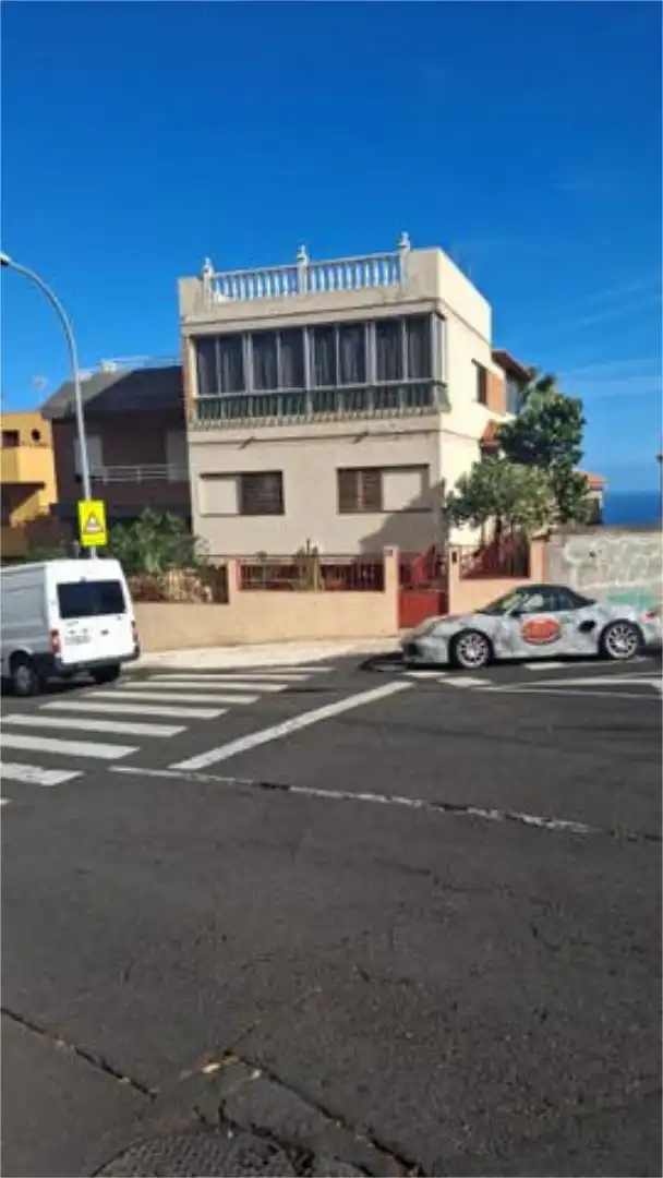 Vista exterior de Casa adosada en venta en Santa Cruz de Tenerife