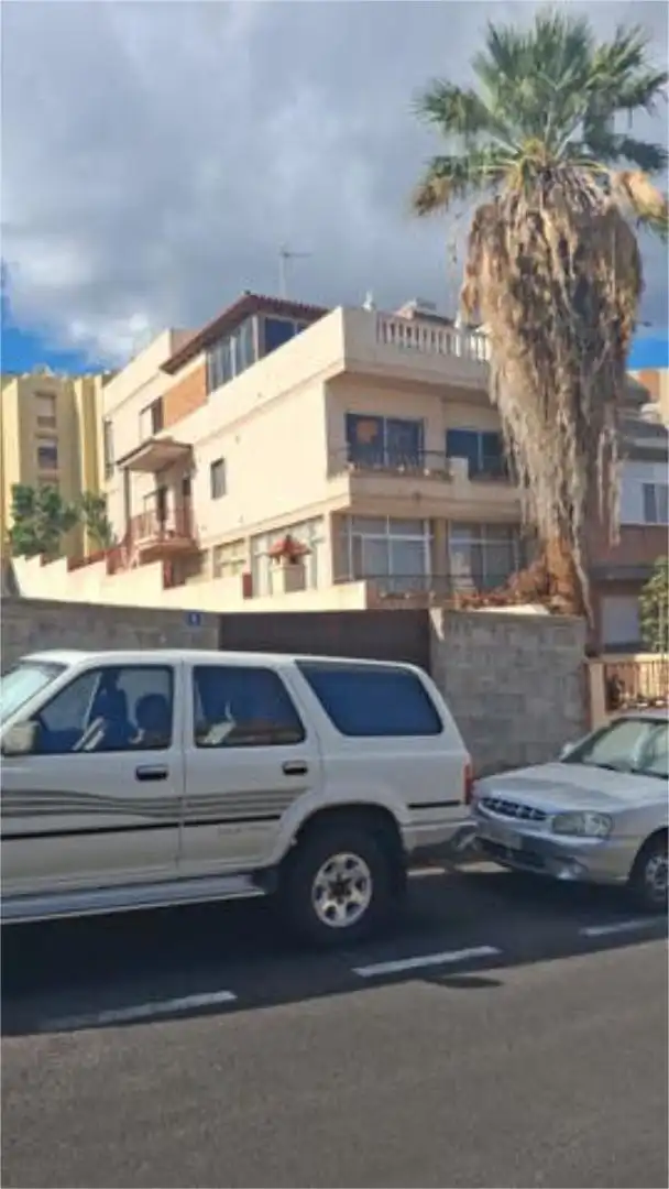 Vista exterior de Casa adosada en venta en Santa Cruz de Tenerife
